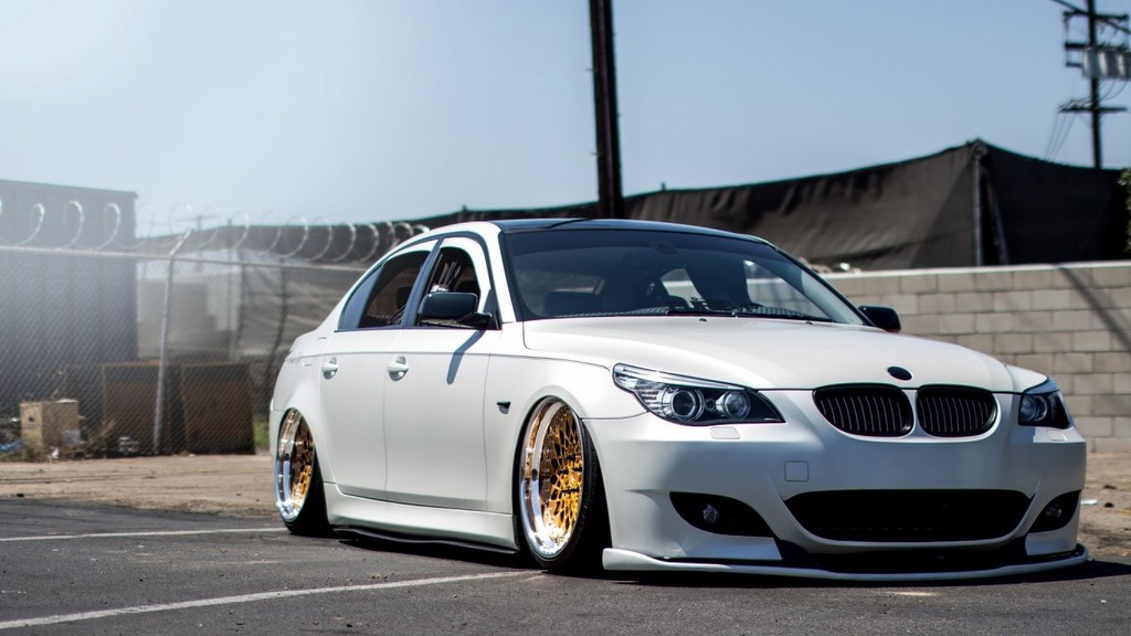 Name:  bmw-m5-e60-tuning-low-stance-4303_zpsi8mbosk8.jpg
Views: 3001
Size:  108.2 KB