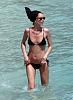 F10 bit of a porker...-gallery_main_eva_herzigova_gregorio_marsiaj_beach_bikini_00.jpg