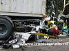 Be carefull out there&#33;-17_06_2004_auto_onder_vrachtwagen_8432_g.jpg