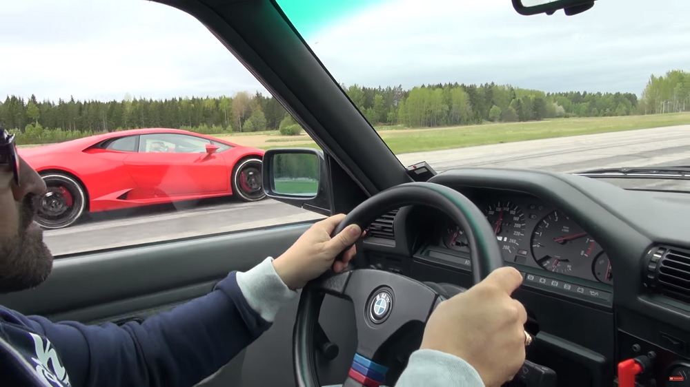 E30 M3 vs. Lamborghini Race Is Closer than You Expect