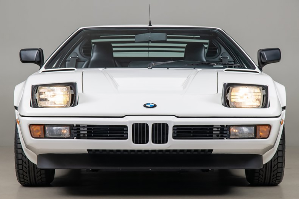 BMW M1 Headlights