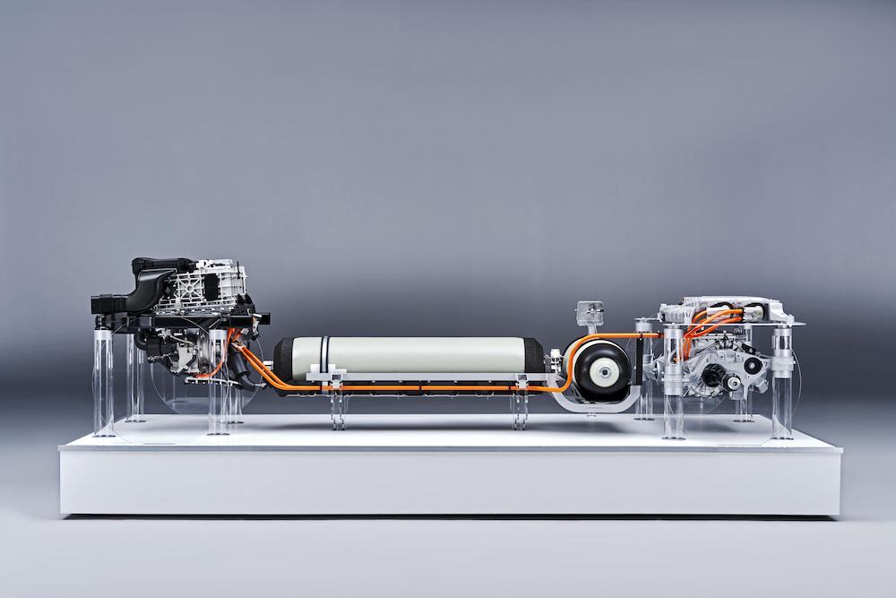 BMW i Hydrogen NEXT powertrain first look